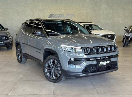 JEEP COMPASS 1.3 T270 TURBO FLEX LONGITUDE AT6 JEEP COMPASS 1.3 T270 TURBO FLEX LONGITUDE AT6